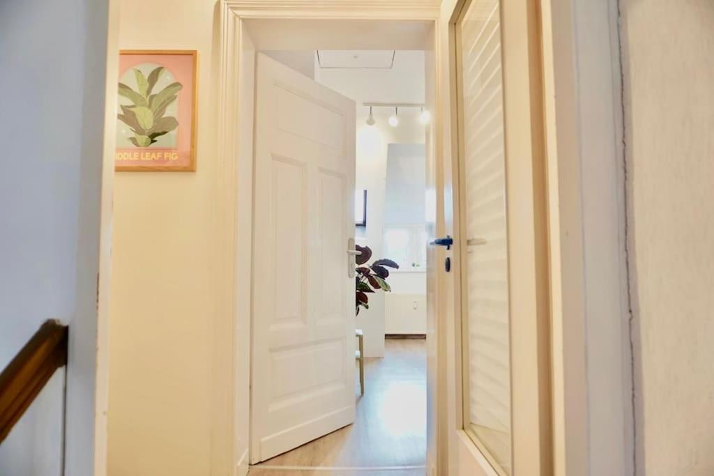 Neu I Moderne Zentrale Wohnung I Netflix I 4 Gaeste 安德纳赫 外观 照片